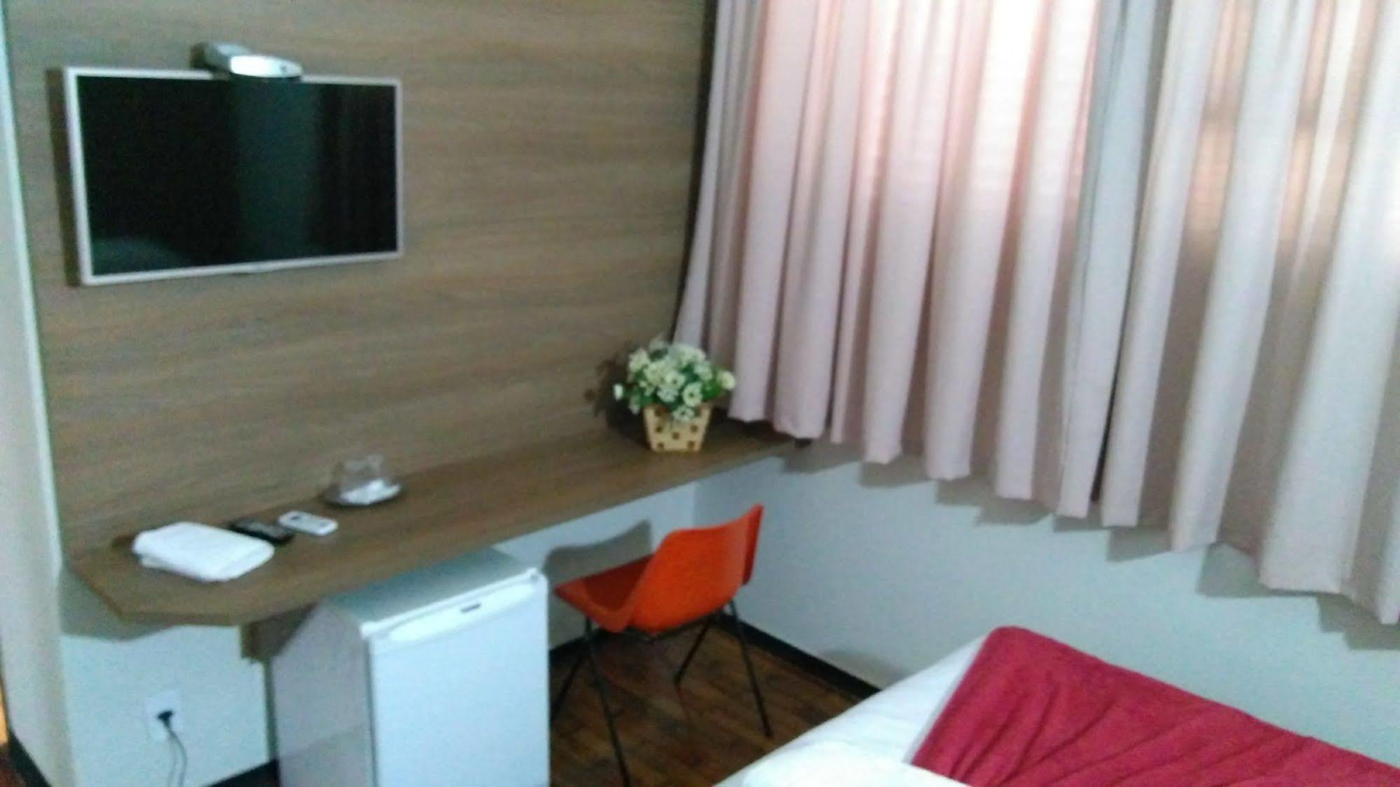 Aurora Hotel ريبيراو بريتو المظهر الخارجي الصورة